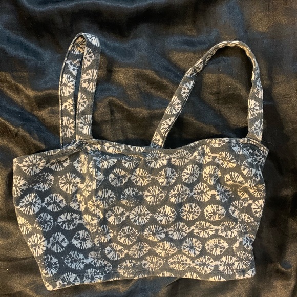 NWOT | Black/White Floral Bandeau w/ Cut Out Back from Garage | Womens Size XS - Picture 3 of 4